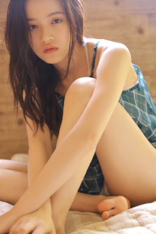 被强制侵犯新任女教师